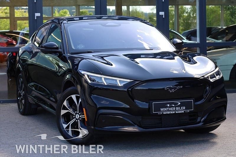 Sort Brugt 2023 Ford Mustang Mach-E Extended Range SUV | 319.900 kr. (God pris) - Billede 1/4