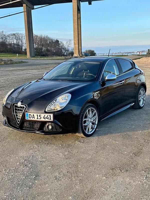 Brugt 2011 Alfa Romeo Giulietta Hatchback | 49.999 kr. - Billede 1/4
