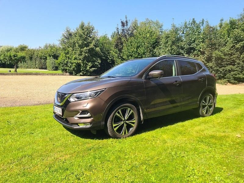 Brun Brugt 2018 Nissan Qashqai Tekna SUV | 124.900 kr. (God pris) - Billede 1/4