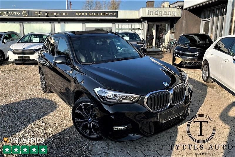 Sortmetal Brugt 2022 BMW X1 M Sport SUV | 309.800 kr. - Billede 1/4