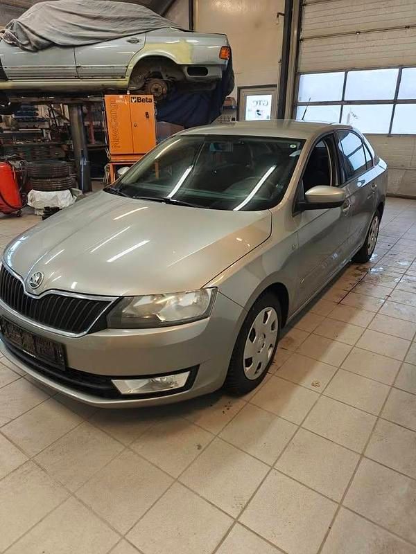 Brugt Skoda Rapid 86 HK (63 kW) 2013 Hatchback