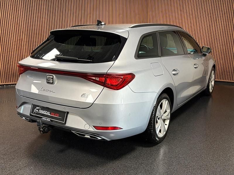 Brugt Seat Leon FR 204 HK (150 kW) 2021 Sølvmetal Stationcar