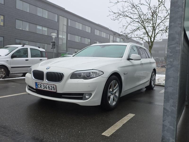 Brugt BMW 520 184 HK (135 kW) 2013 Hvid Stationcar