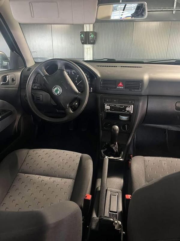 Brugt Skoda Octavia 102 HK (75 kW) 2003 Sedan