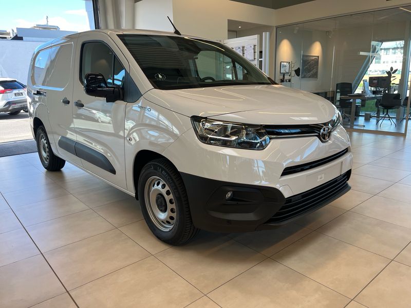 Icy white Ny 2024 Toyota Proace City Van | 209.900 kr. - Billede 1/4
