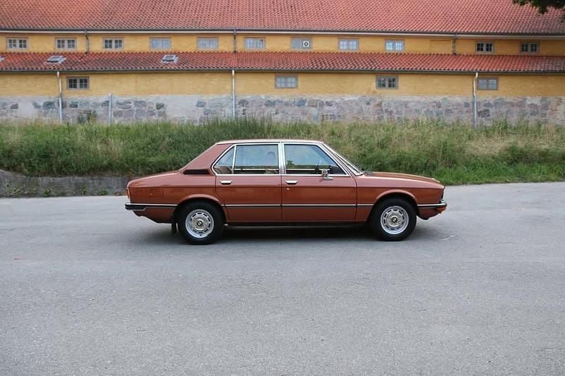 Brugt BMW 518 109 HK (80 kW) 1977 Sedan