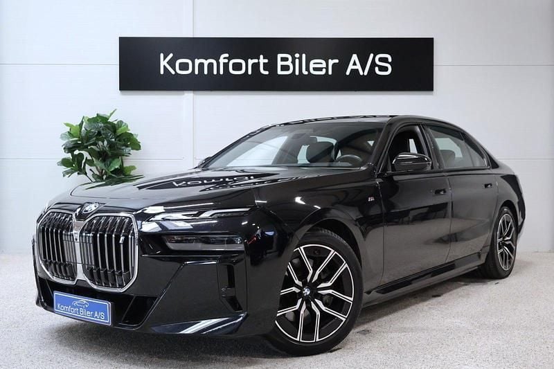 Sortmetal Brugt 2024 BMW i7 M Sport Sedan | 849.900 kr. - Billede 1/4