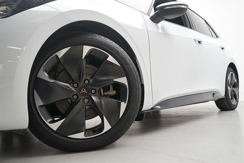 Brugt Cupra Born e-Boost 169 kW (231 HK) 2024 Hvidmetal Hatchback