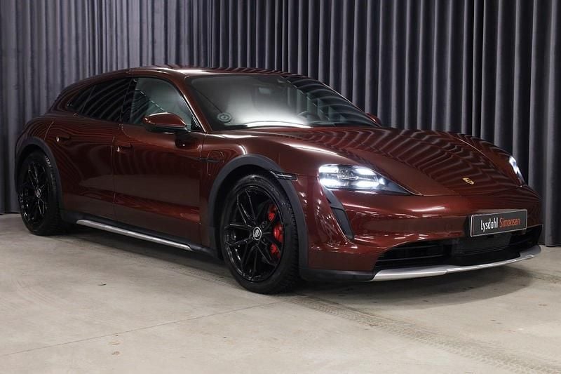 Bordeauxmetal Brugt 2021 Porsche Taycan Cross Turismo Stationcar | 619.800 kr. (Super pris) - Billede 1/4