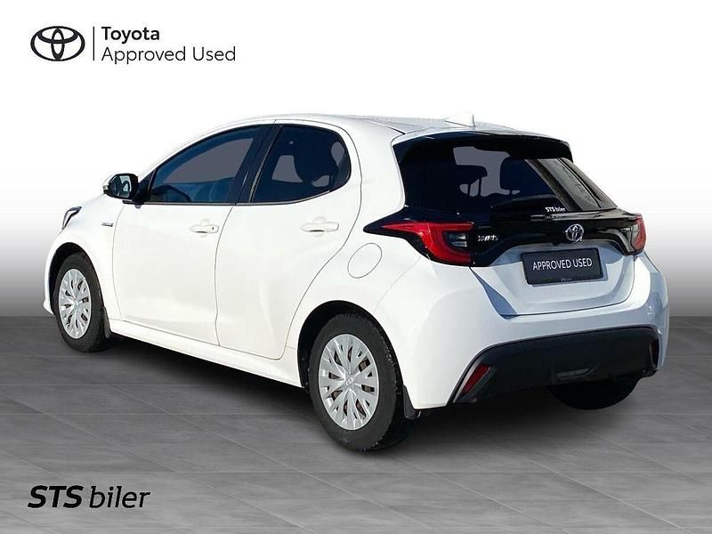Brugt Toyota Yaris H3 116 HK (85 kW) 2021 Pure white Hatchback
