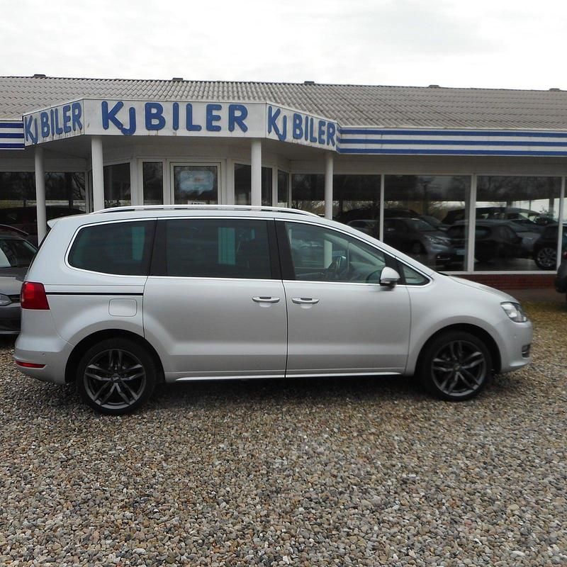 Sølvmetal Brugt 2013 VW Sharan Highline MPV | 169.800 kr. - Billede 1/4