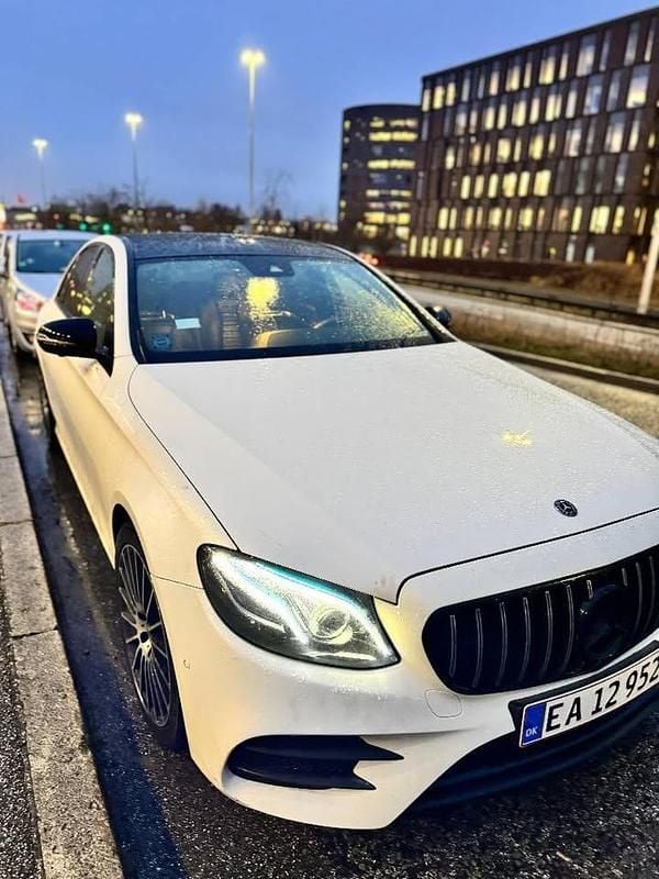 Brugt Mercedes E220 AMG line 194 HK (142 kW) 2017 Hvid Sedan