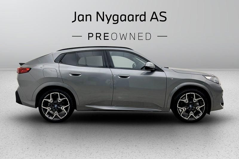 Brugt BMW iX2 M Sport 230 kW (313 HK) 2025 Gråmetal SUV