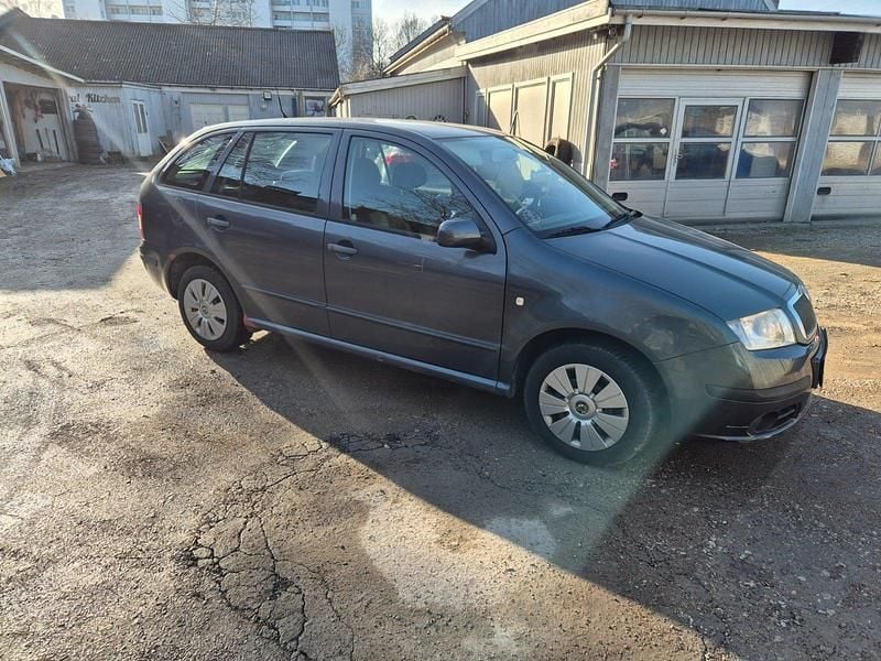 Brugt Skoda Fabia Ambiente 75 HK (55 kW) 2006 Stationcar