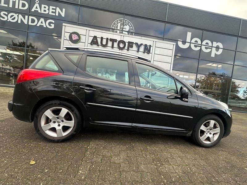 Sort Brugt 2011 Peugeot 207 Active Stationcar | 15.000 kr. (Super pris) - Billede 1/4
