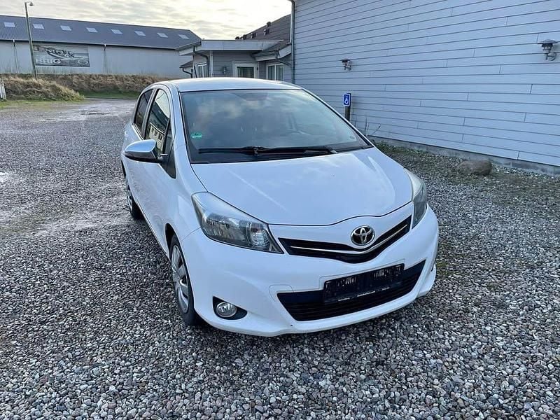 Brugt Toyota Yaris 69 HK (50 kW) 2014 Hatchback