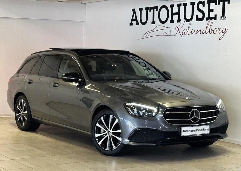 Gråmetal Brugt 2022 Mercedes E300 Avantgarde Stationcar | 399.900 kr. - Billede 1/4