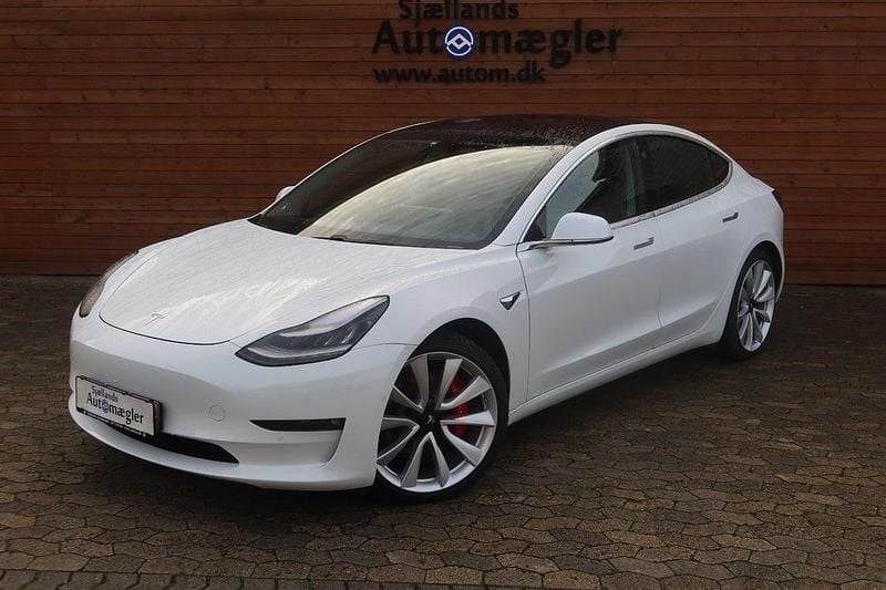 Perlemorshvid Brugt 2019 Tesla Model 3 Performance Sedan | 165.000 kr. (Fair pris) - Billede 1/4