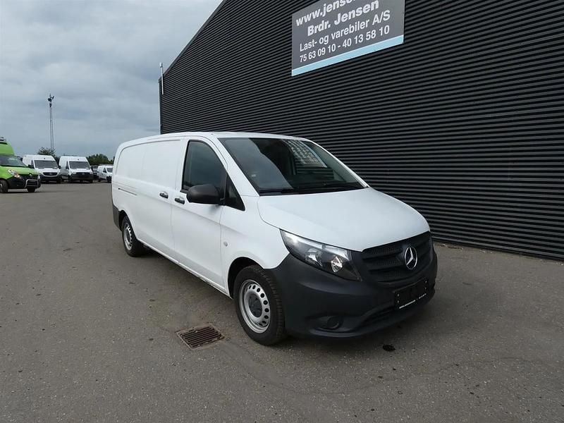 Hvid Brugt 2020 Mercedes Vito MPV | 199.800 kr. - Billede 1/4