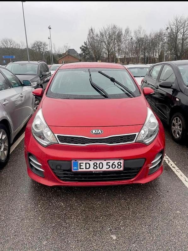 Rød Brugt 2016 Kia Rio Style Hatchback | 70.000 kr. (God pris) - Billede 1/8
