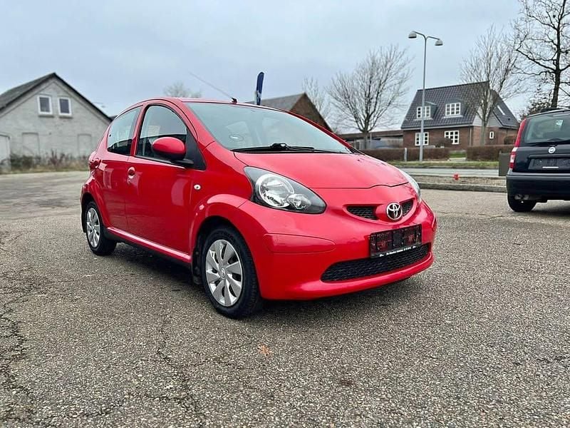 Brugt 2009 Toyota Aygo Hatchback | 22.900 kr. (Fair pris) - Billede 1/4