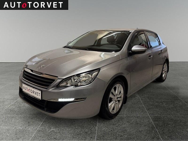 Sølvmetal Brugt 2015 Peugeot 308 Active Hatchback | 64.700 kr. (Fair pris) - Billede 1/4