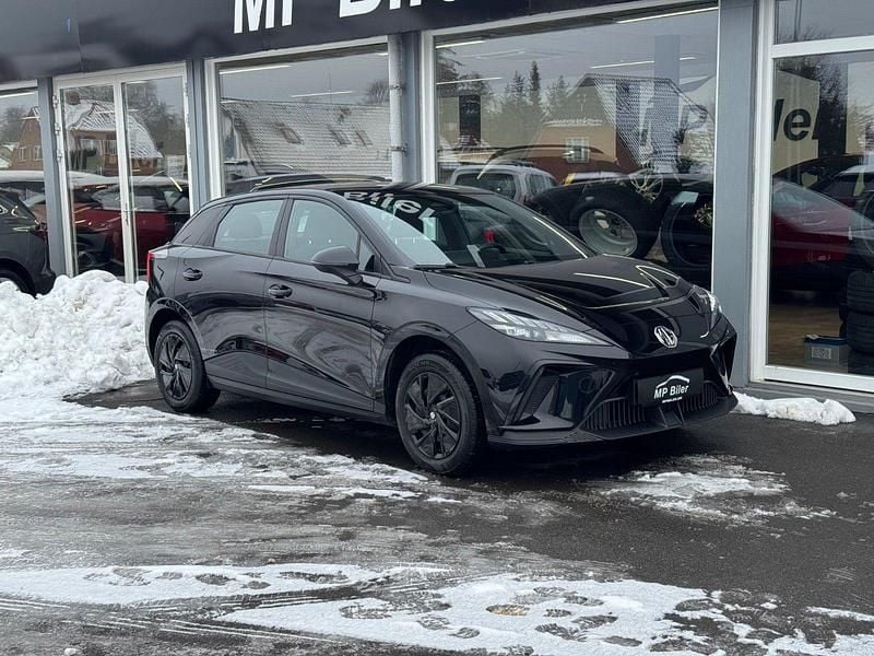 Brugt MG MG4 EV 125 kW (170 HK) 2023 Sort Hatchback