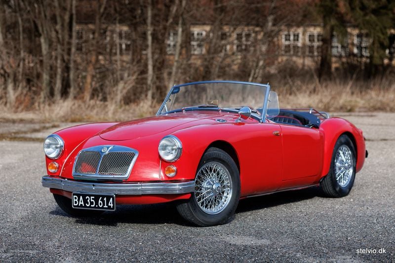 Brugt MG 1600 72 HK (52 kW) 1960 Rød Cabriolet