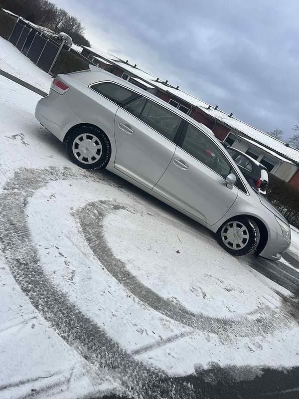 Brugt Toyota Avensis 132 HK (97 kW) 2012 Stationcar