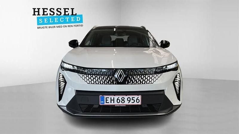 Brugt Renault Scénic Techno 161 kW (220 HK) 2025 Hvid nacré / sort tag MPV