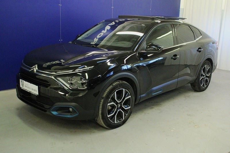 Brugt Citroën e-C4 100 kW (136 HK) 2023 Sortmetal Sedan