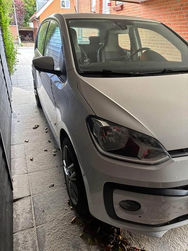Brugt VW up! 60 HK (44 kW) 2017 Hvid Hatchback