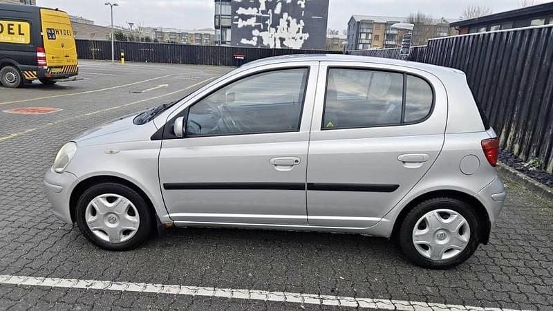 Brugt 2005 Toyota Yaris | 12.500 kr. (God pris) - Billede 1/4