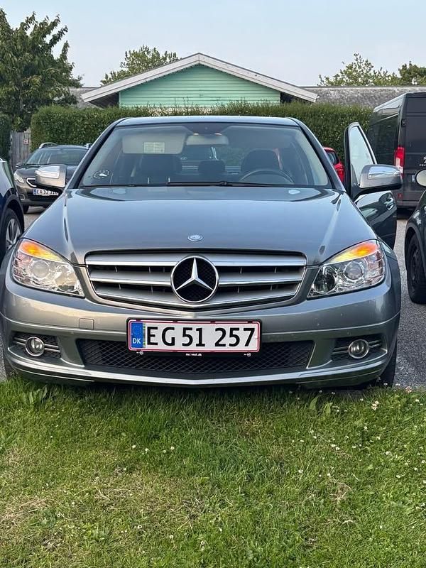 Brugt 2008 Mercedes C230 Sedan | 79.000 kr. - Billede 1/4