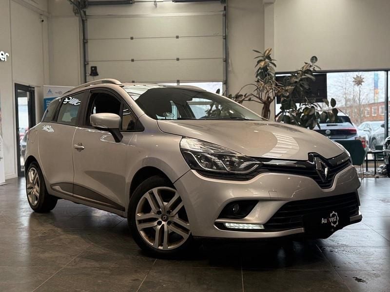 Brugt Renault Clio GrandTour Zen 90 HK (66 kW) 2018 Sølvmetal Stationcar