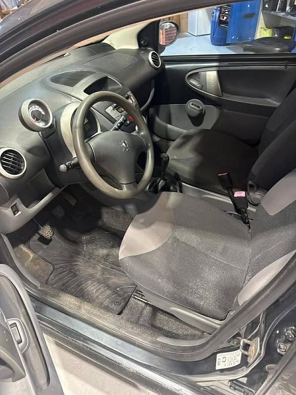 Brugt Peugeot 107 68 HK (50 kW) 2009 Hatchback