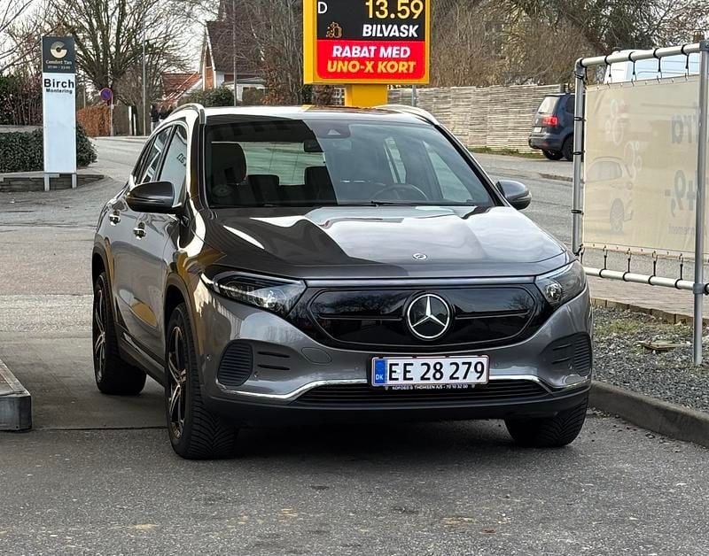 Mørk grå metal Brugt 2021 Mercedes EQA250 Progressive SUV | 238.000 kr. (God pris) - Billede 1/9