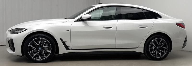 Hvid Brugt 2023 BMW i4 M Sport Sedan | 398.900 kr. (Fair pris) - Billede 1/4