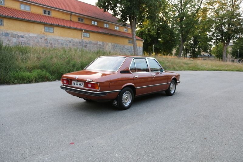 Brugt BMW 518 90 HK (66 kW) 1977 Brun