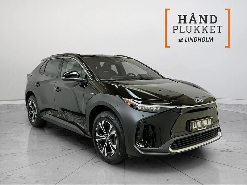 Sortmetal Ny 2025 Toyota bZ4X Executive SUV | 289.900 kr. (Super pris) - Billede 1/3
