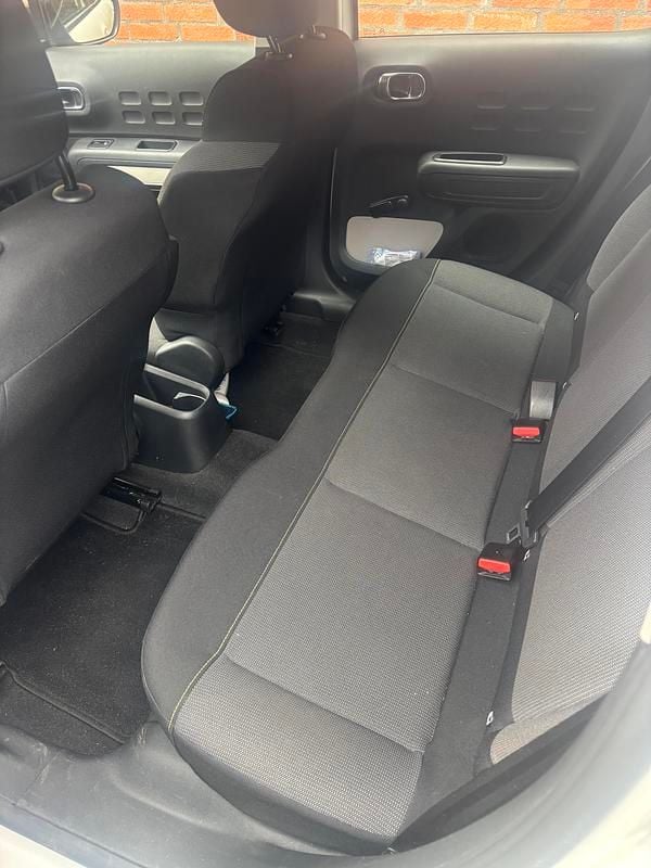 Hvid Brugt 2019 Citroën C3 PureTech Hatchback | 69.000 kr. (Fair pris) - Billede 1/6