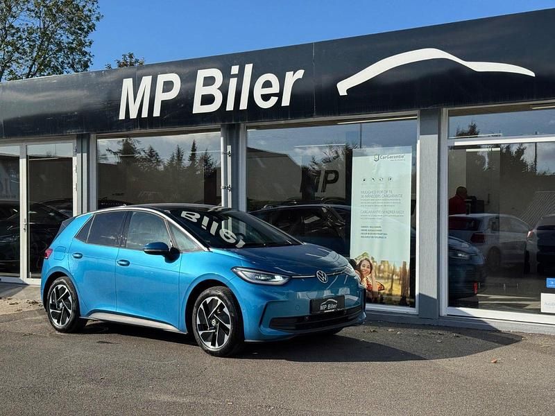 Blåmetal Brugt 2024 VW ID.3 Pro Performance Hatchback | 229.700 kr. (Fair pris) - Billede 1/4