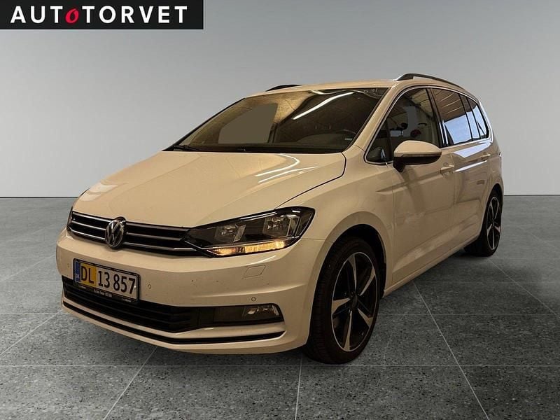 Hvid Brugt 2018 VW Touran Comfortline MPV | 79.700 kr. - Billede 1/4