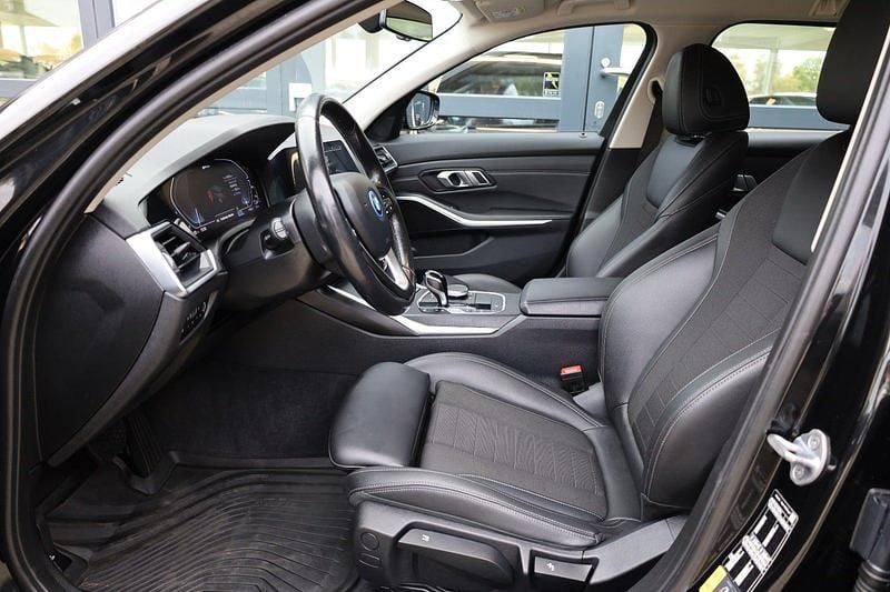 Brugt BMW 330e Sport Line 292 HK (214 kW) 2022 Sortmetal Stationcar