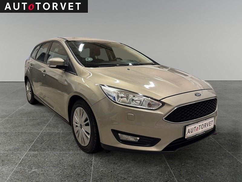 Brugt Ford Focus Business Edition 125 HK (91 kW) 2015 Champagnemetal Stationcar