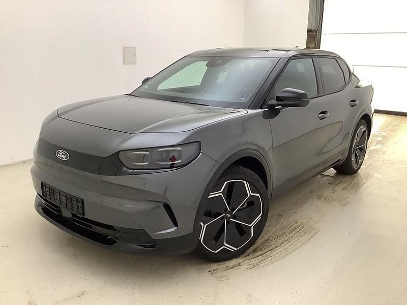 Gråmetal Brugt 2025 Ford Capri Extended Range SUV | 324.800 kr. (Super pris) - Billede 1/3
