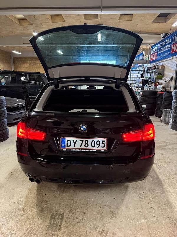 Brugt BMW 520 Shadowline 184 HK (135 kW) 2011 Sort Stationcar