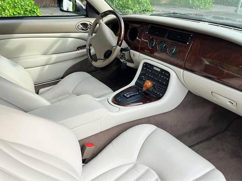 Brugt Jaguar XK8 1998