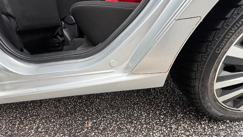 Brugt Mazda 2 Comfort 86 HK (63 kW) 2008 sølv  Hatchback