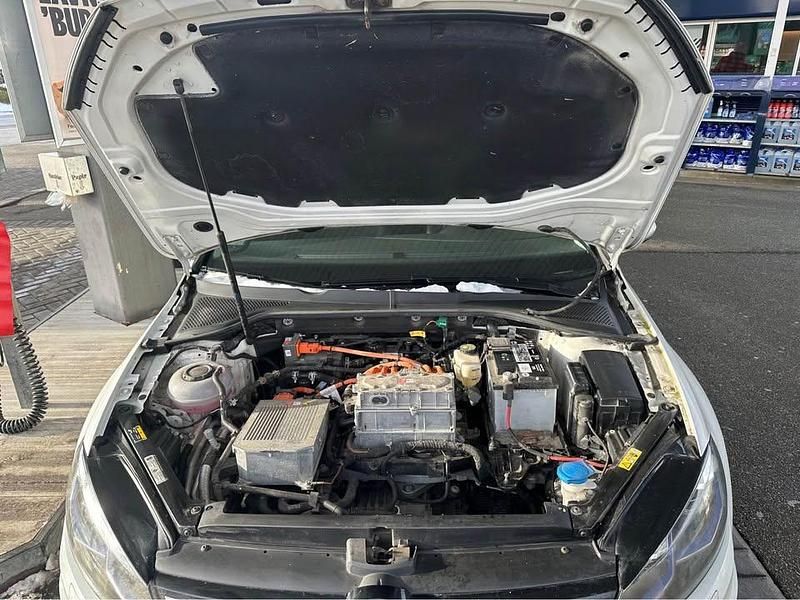 Brugt VW e-Golf 100 kW (136 HK) 2020 Hatchback